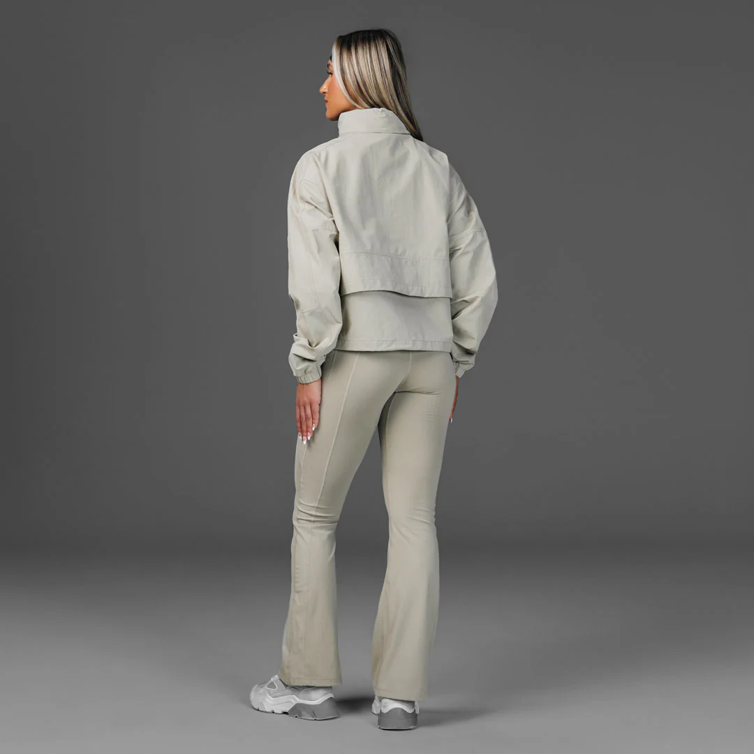Aero Half Zip - Image 9