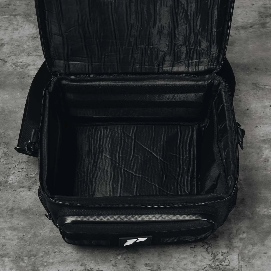 Brigade Travel Bag - Image 8